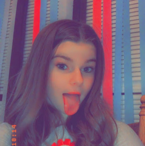 Meet your Posher, Emma - Picture 1 of 1